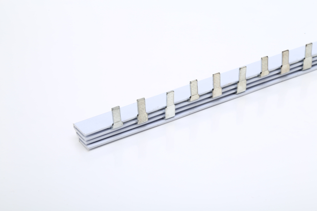 40A C45 3PIN TYPE 铜排 配电箱断路器 MCB 连接器 母排连接