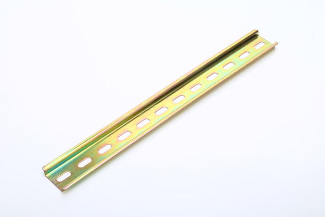 通用型 35mm 开槽 DIN 导轨 普通国家型导轨